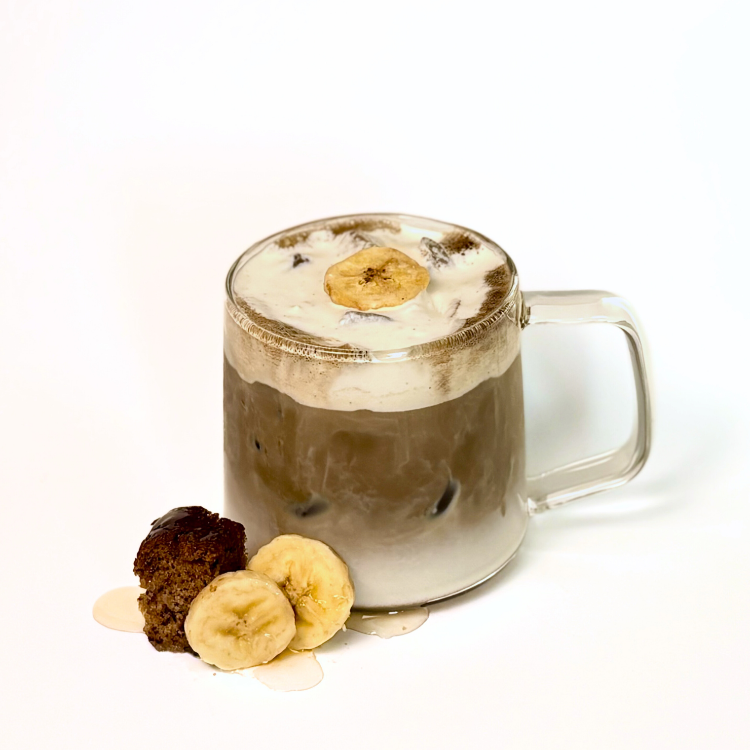 banana bread hojicha latte